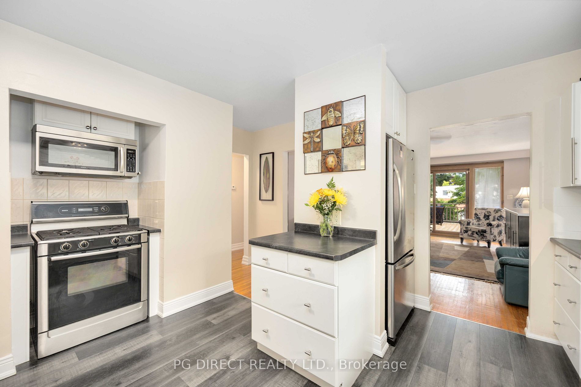16 Davis Downs Pl