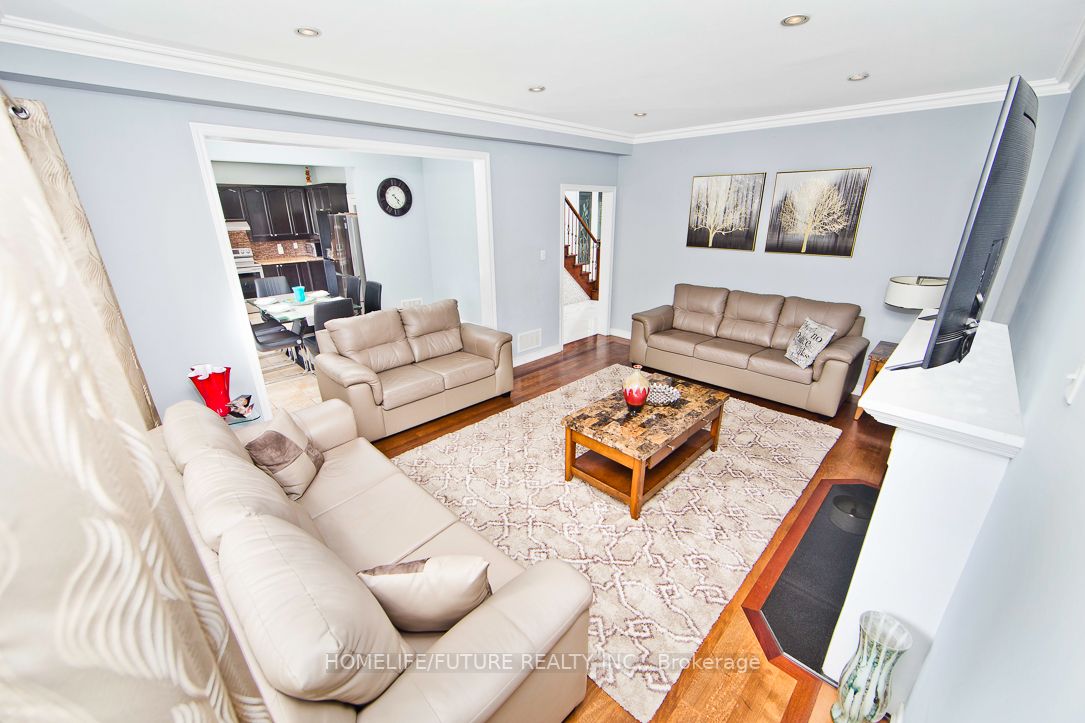 534 Lekani Crt