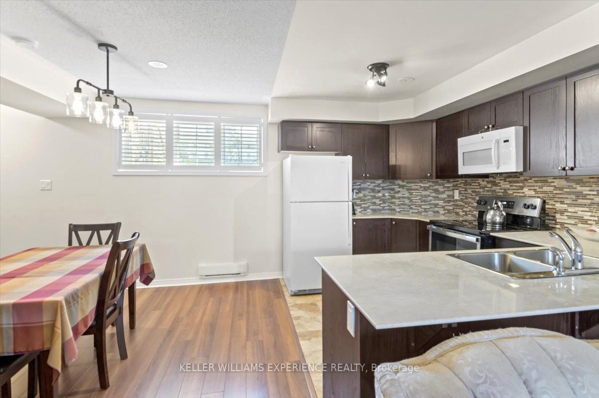 113 Chapman Dr, #11