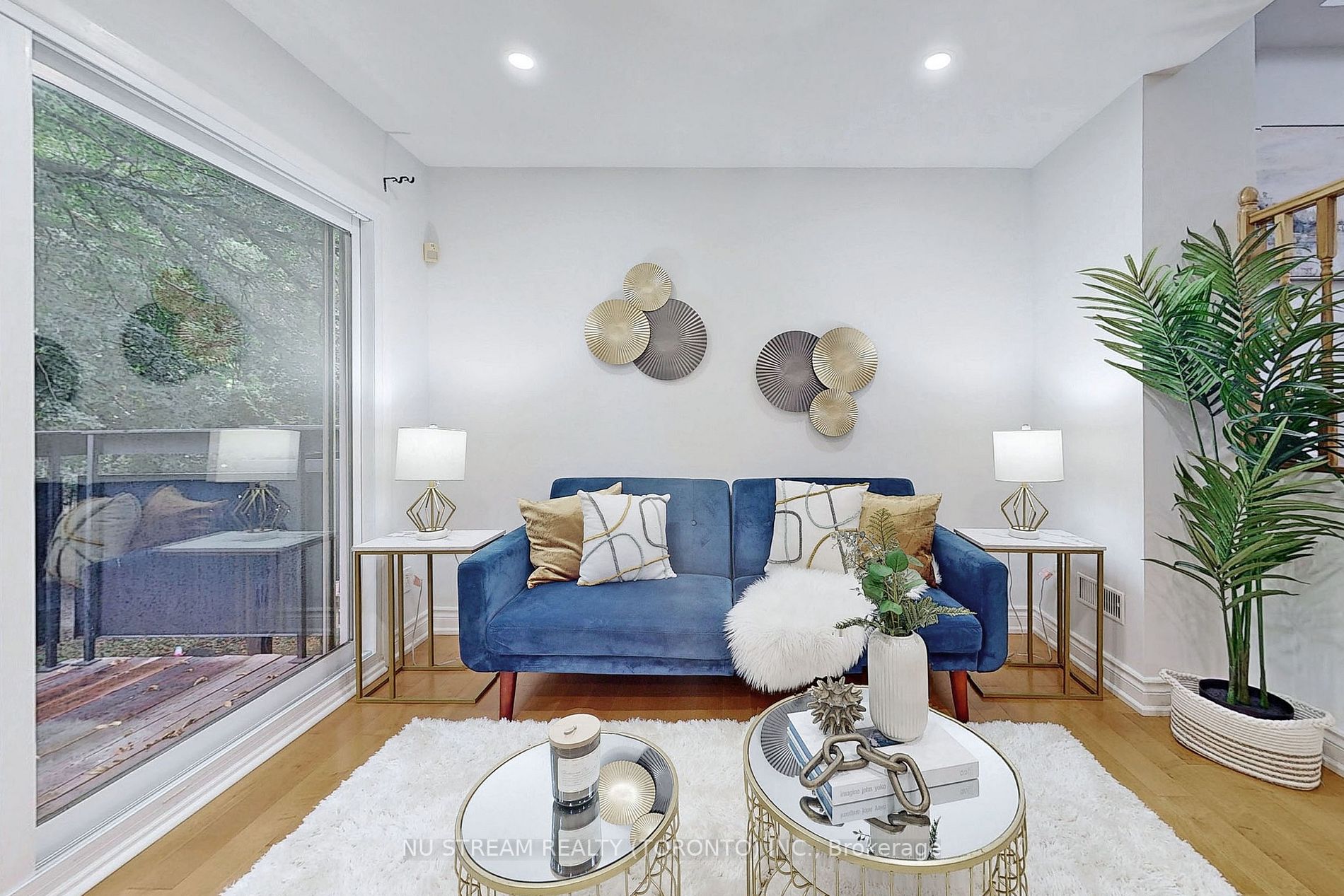 2020 Pharmacy Avenue, #34