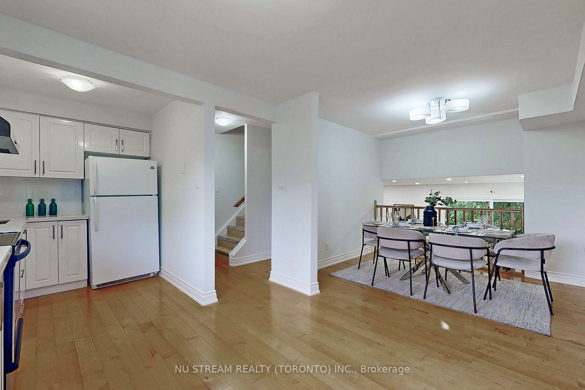 2020 Pharmacy Avenue, #34