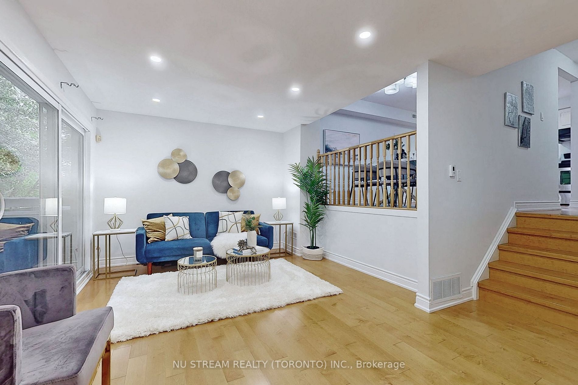 2020 Pharmacy Avenue, #34