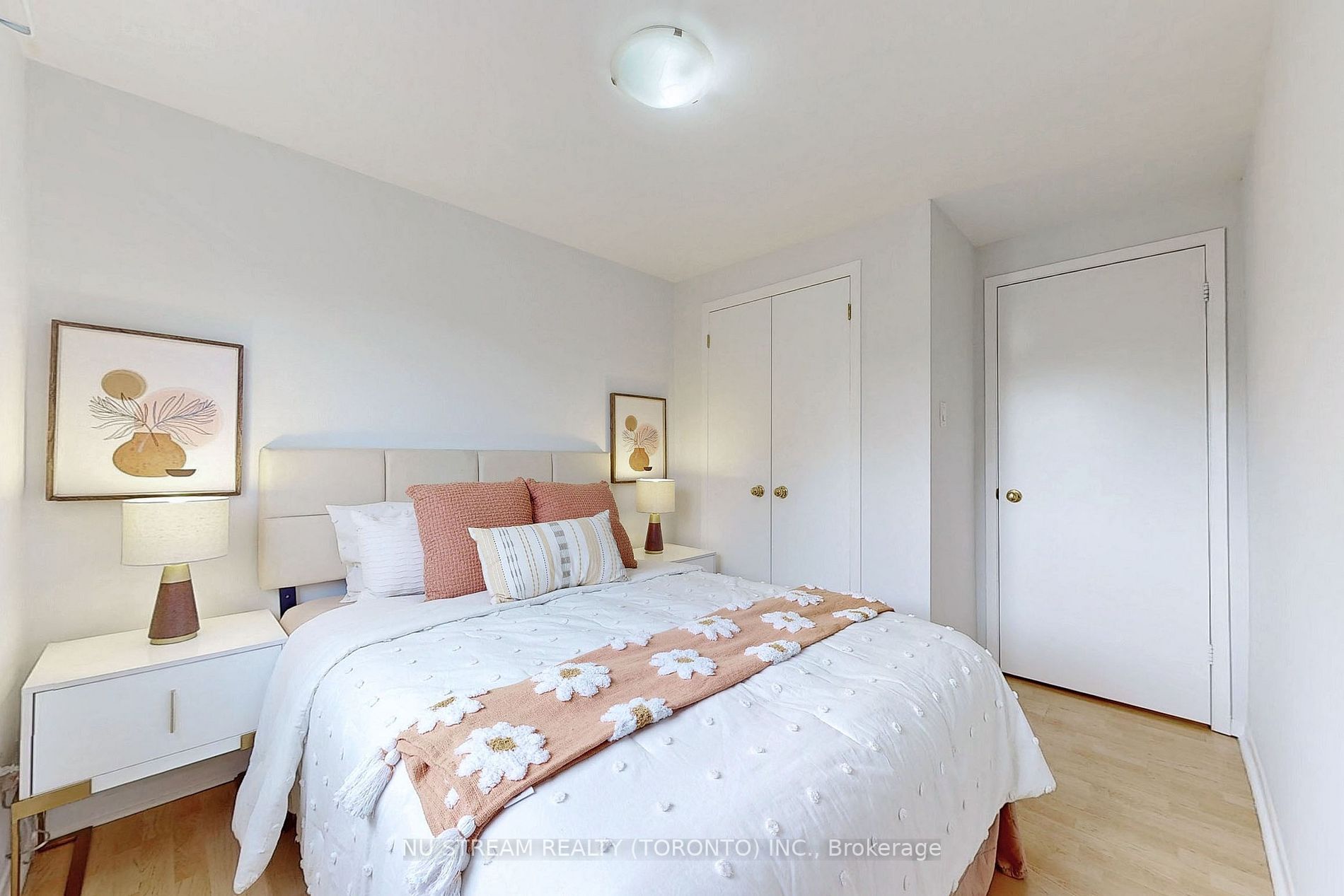2020 Pharmacy Avenue, #34