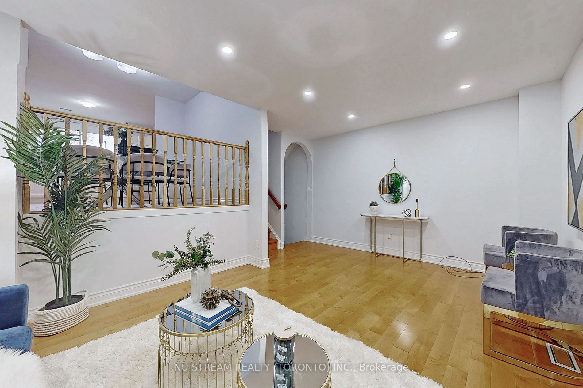 2020 Pharmacy Avenue, #34