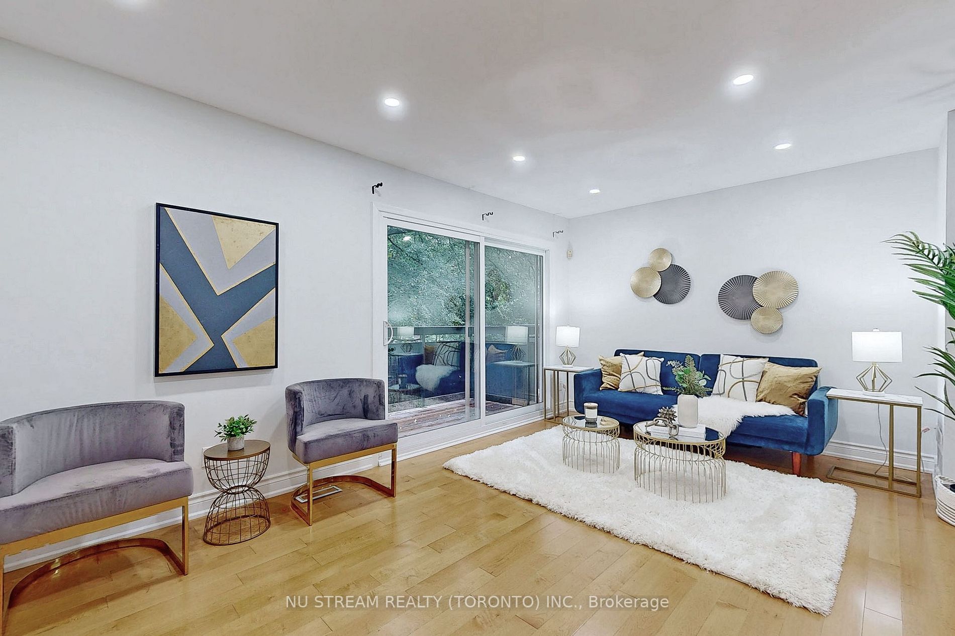 2020 Pharmacy Avenue, #34