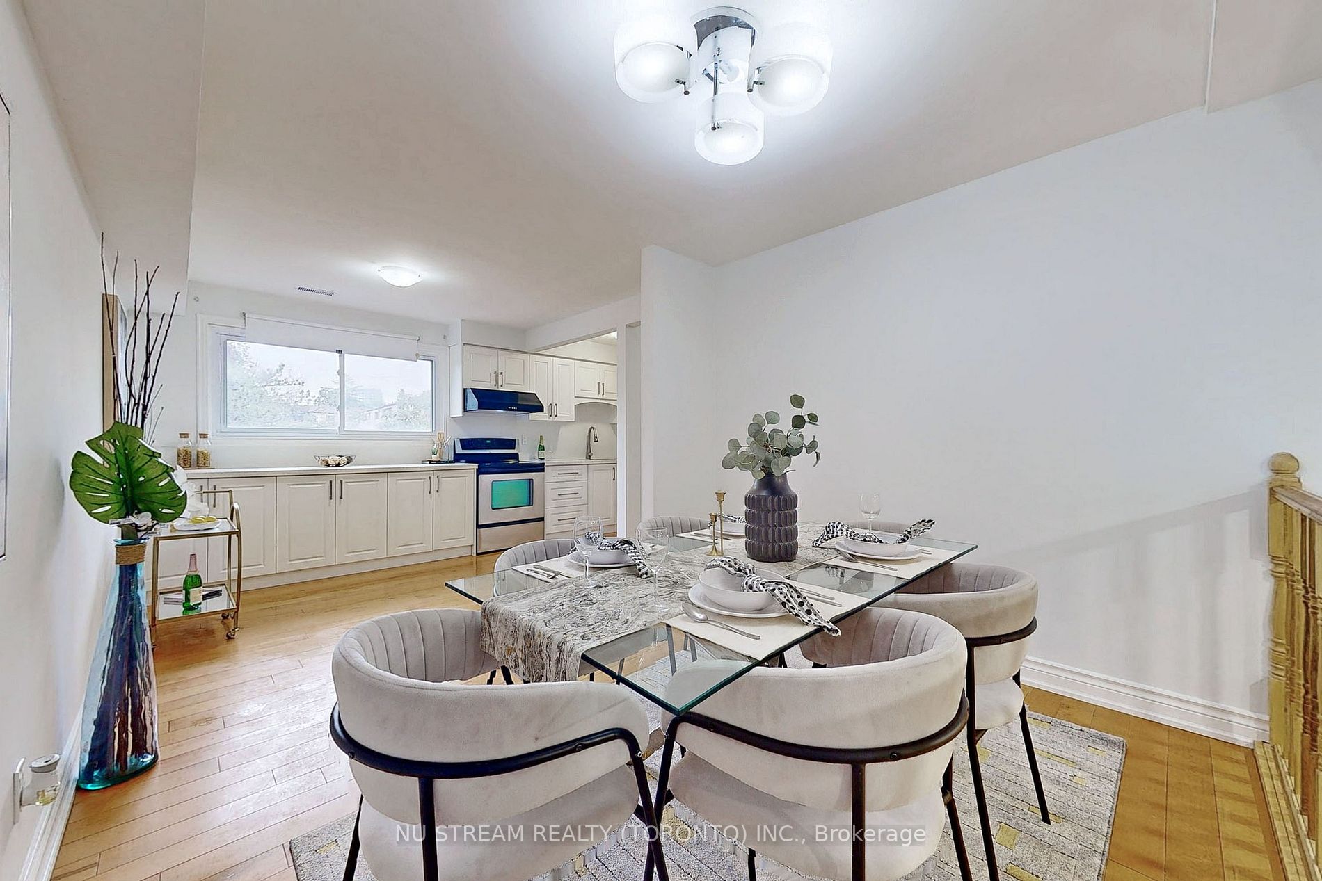 2020 Pharmacy Avenue, #34