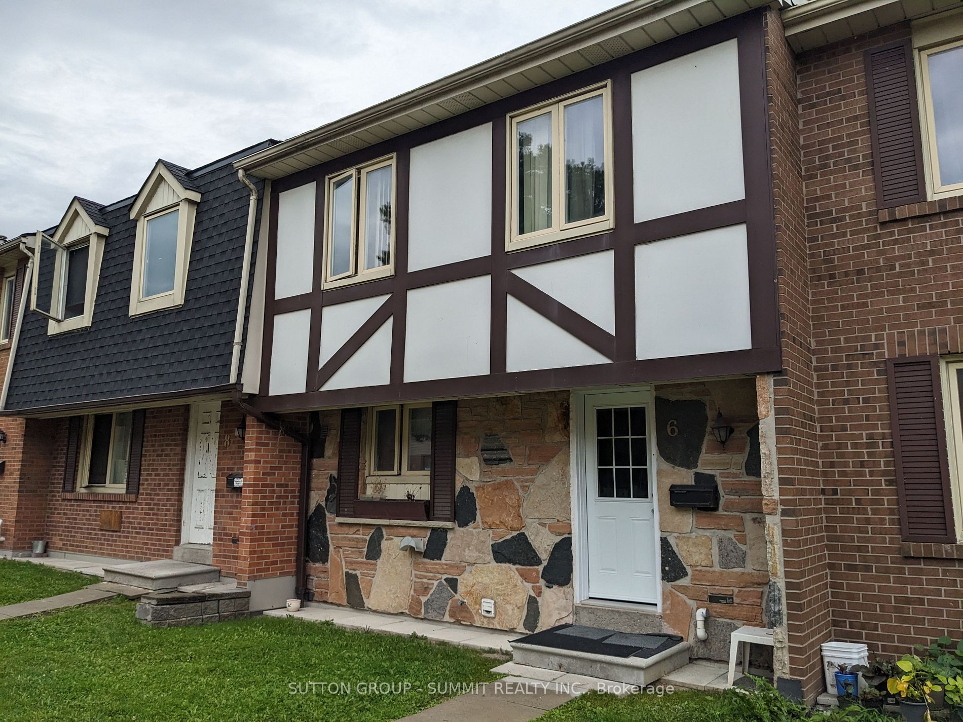270 TIMBERBANK Boulevard, #6