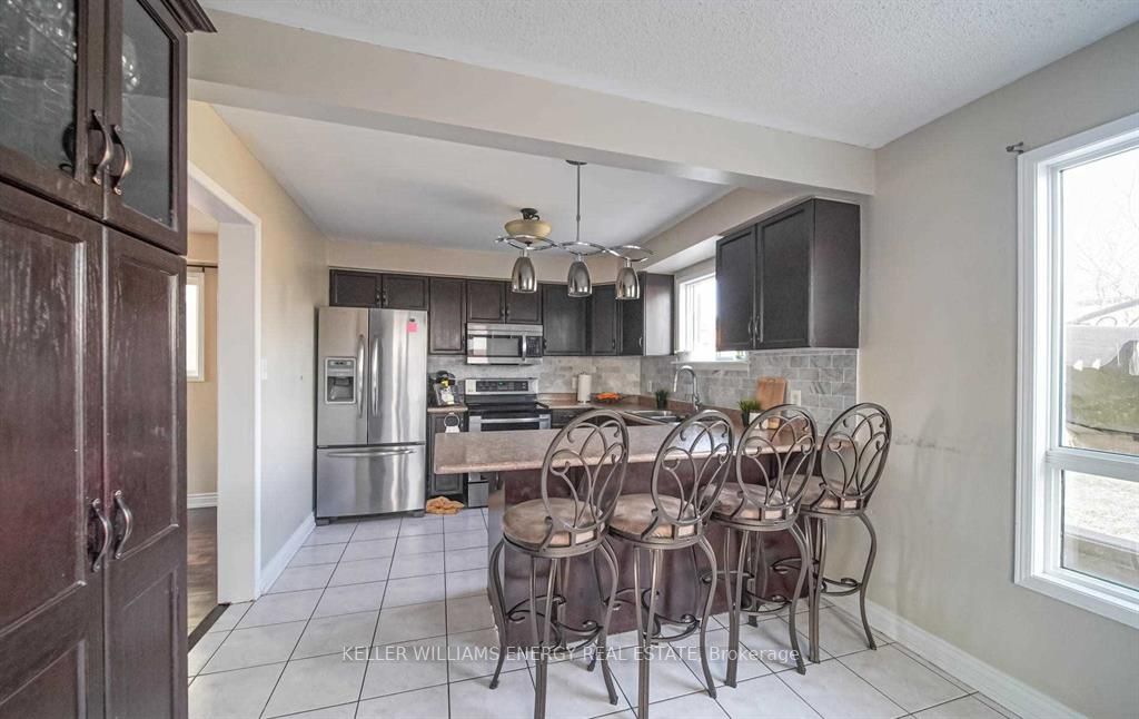 110 Apple Blossom Boulevard, #UPPER