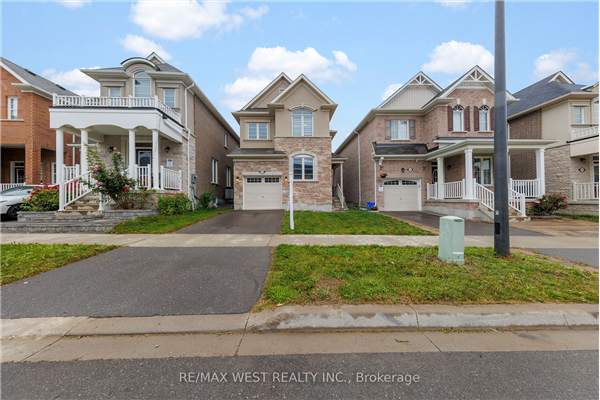 1058 Cameo St, Pickering