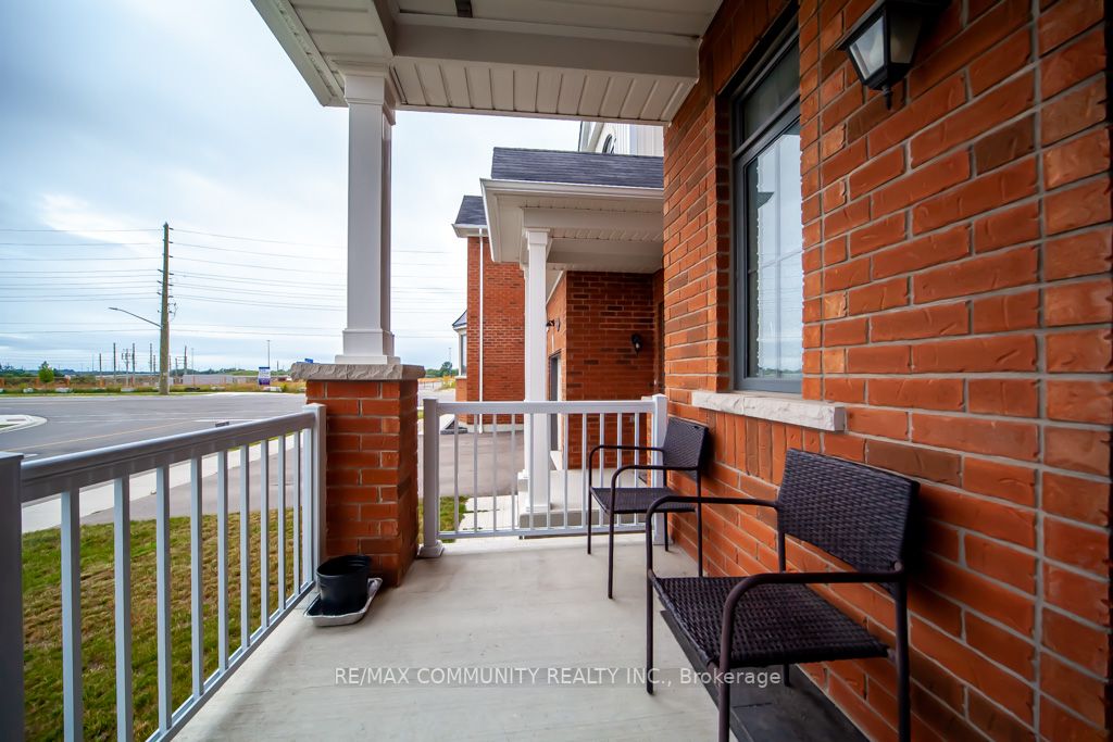 6 Westfield Dr