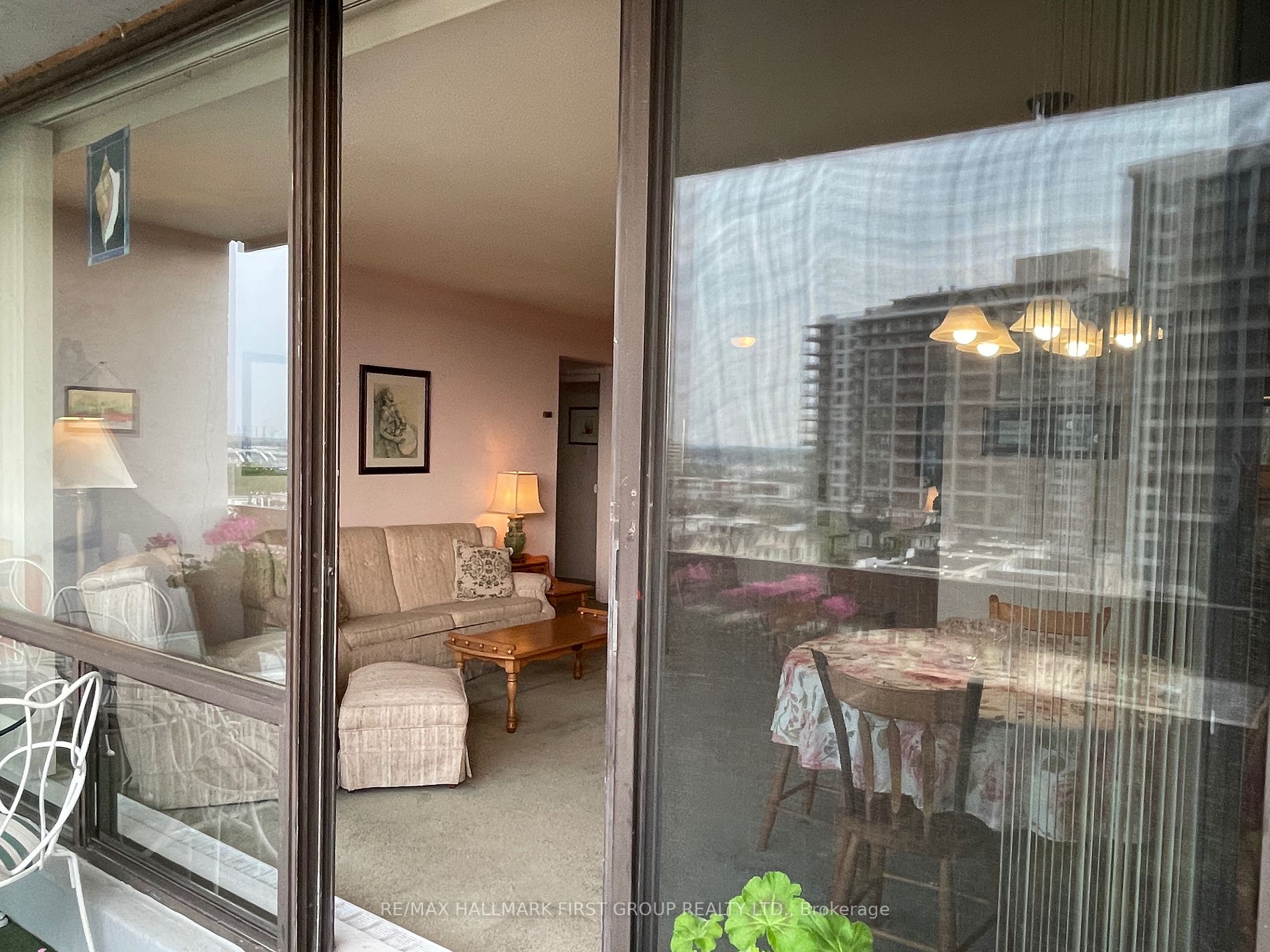 1210 Radom Street, #910