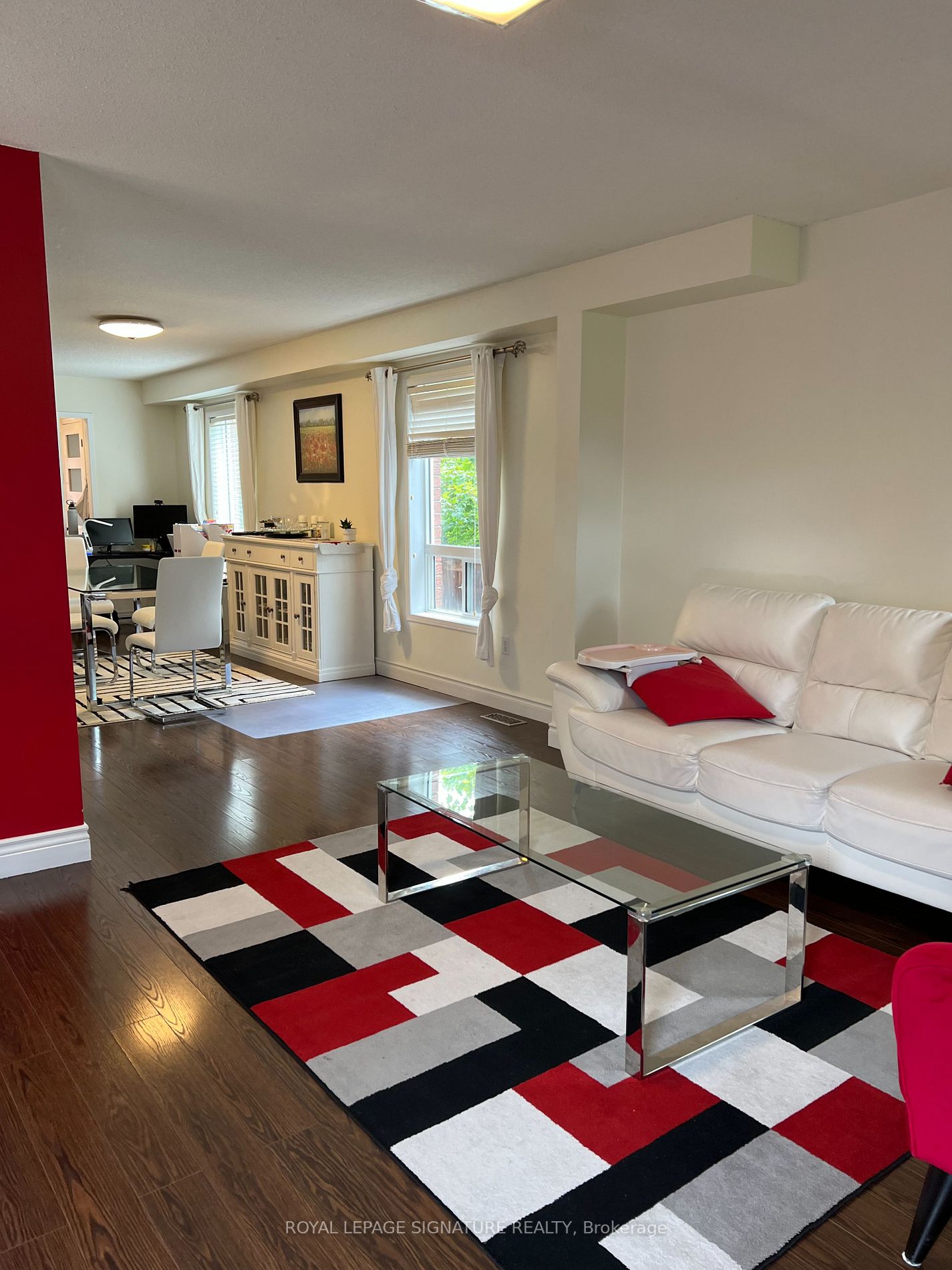 10 Harmer Dr