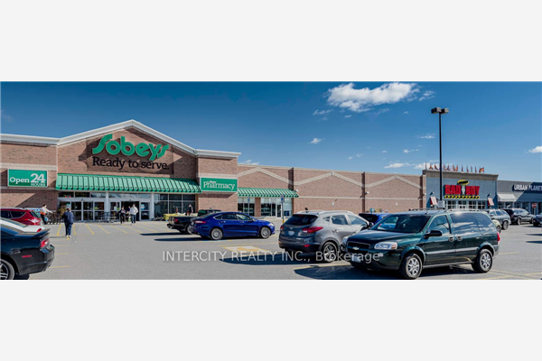1615 Dundas St E, Whitby