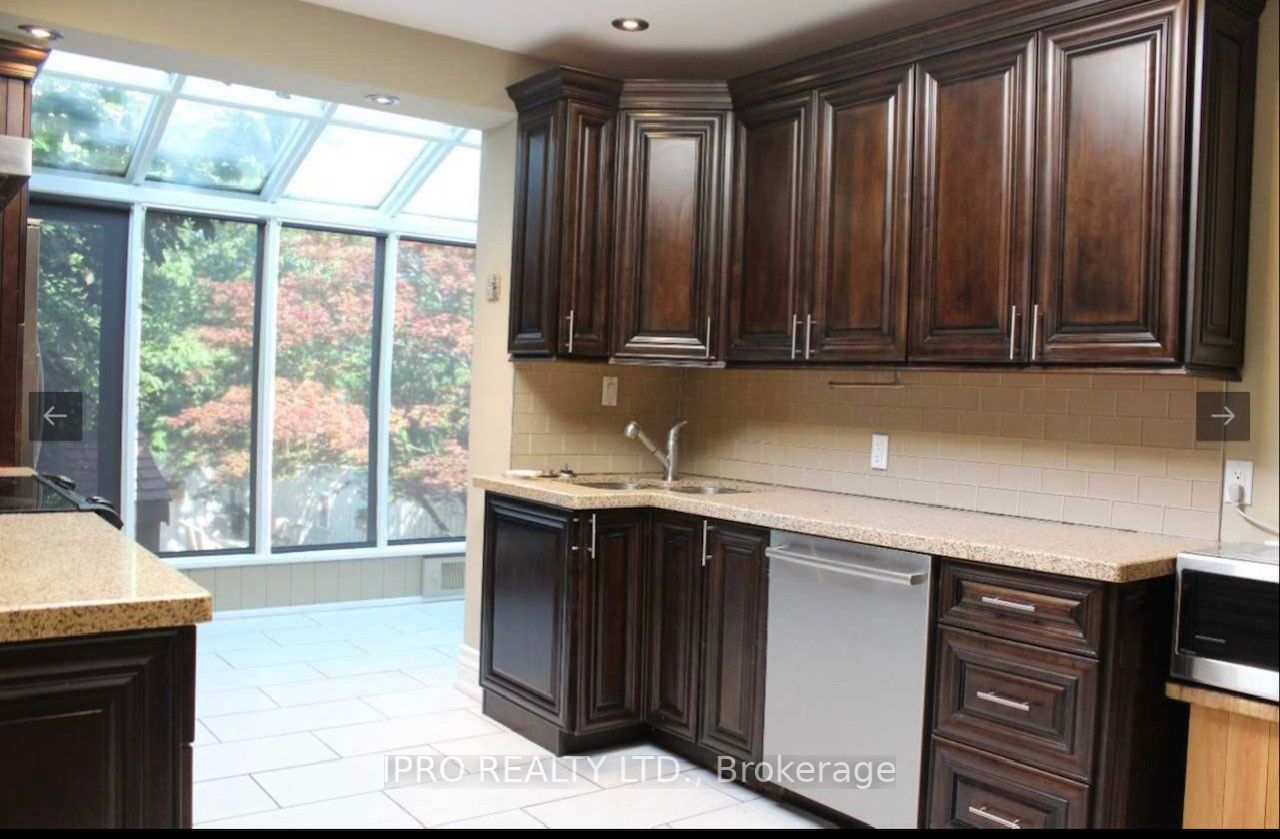 189 Courcelette Rd