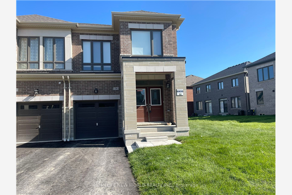 74 Fruitful Cres, Whitby