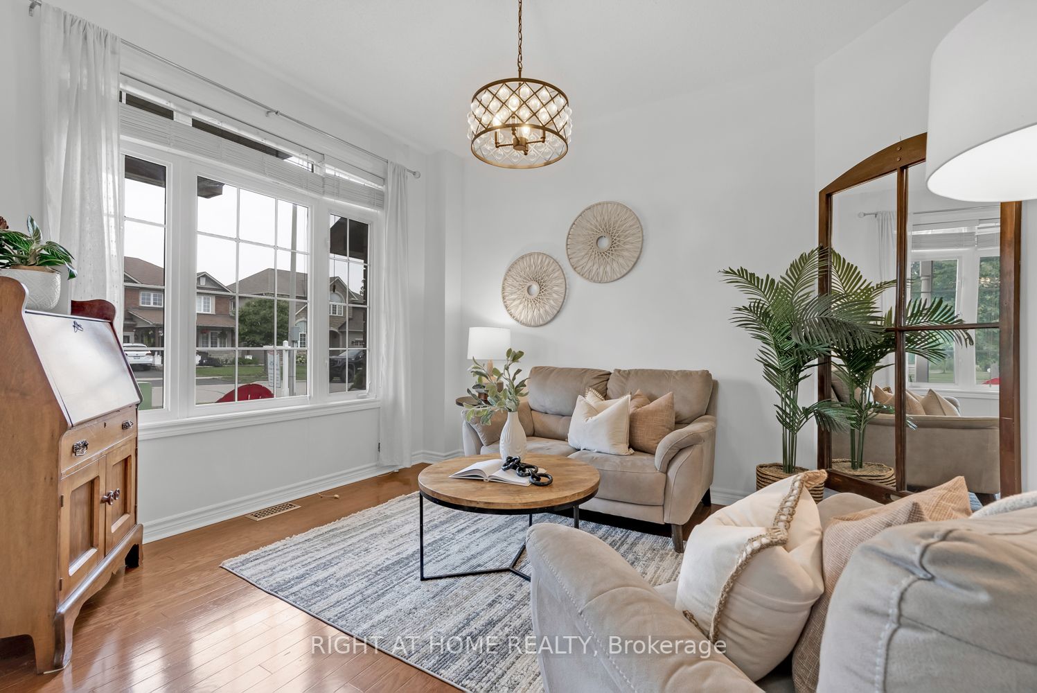 23 Don Morris Crt