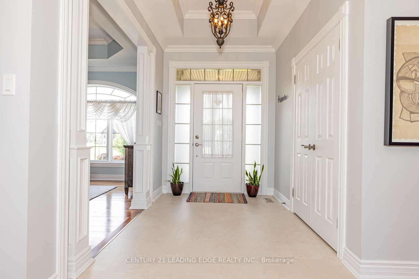 7 Clyde Crt