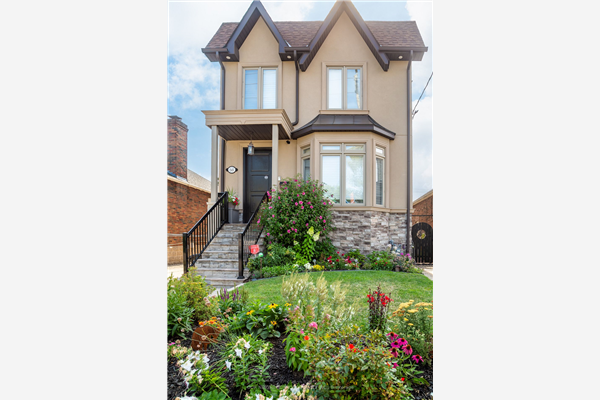 68 Fairside Ave, Toronto