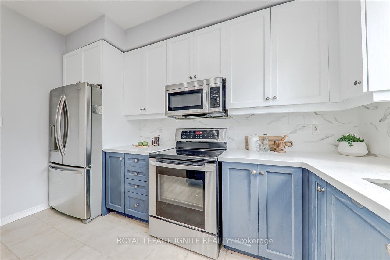 11 Barnfield Cres