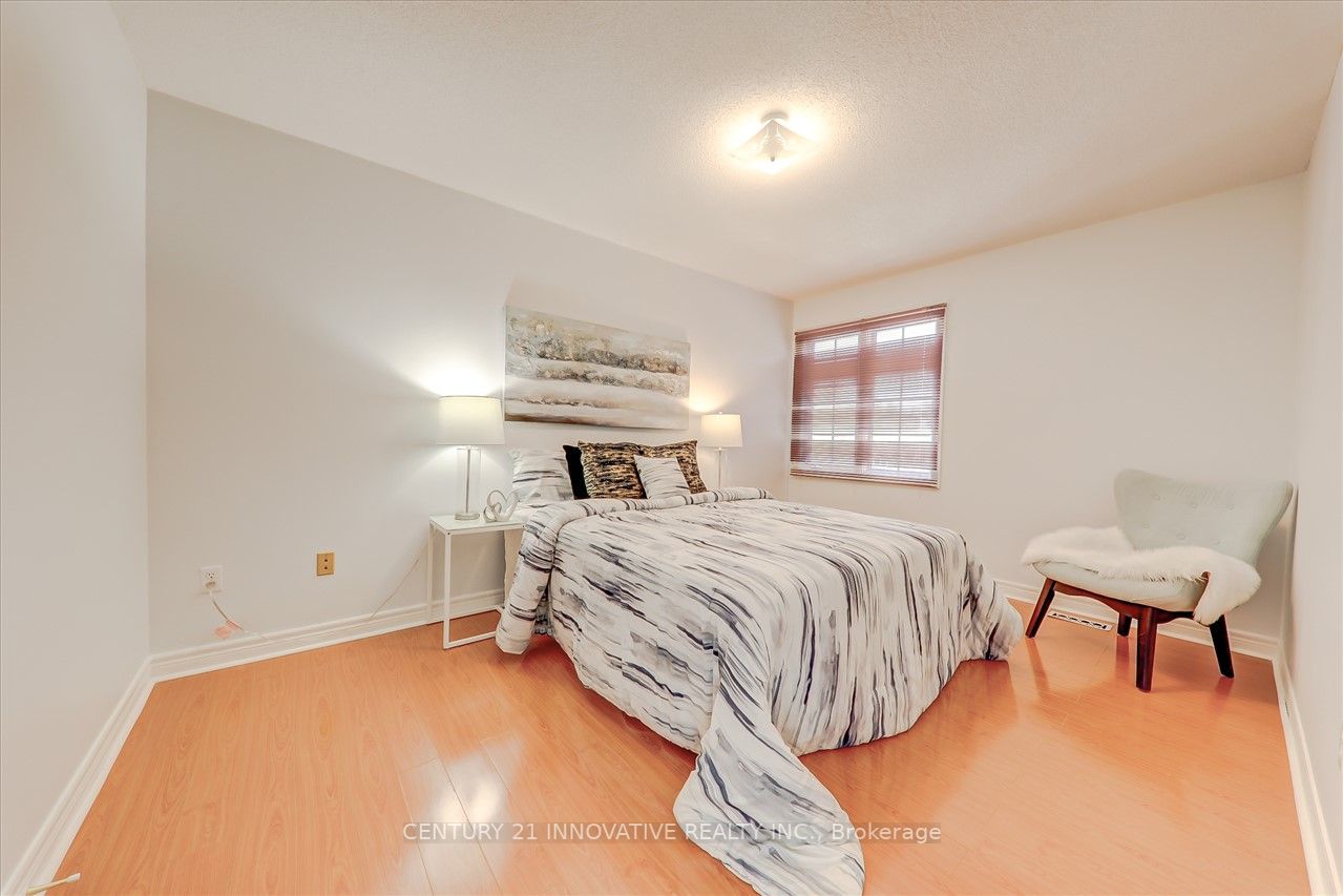336 A Aylesworth Ave