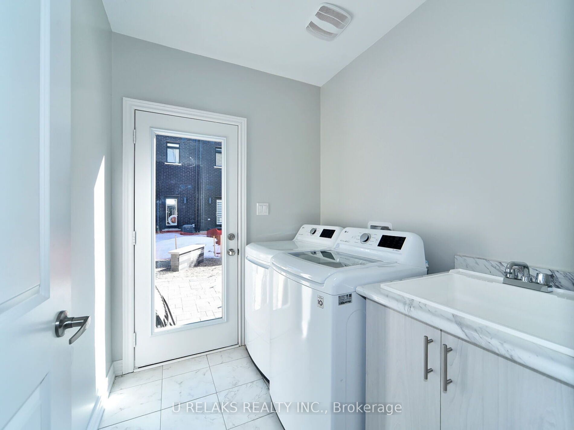 Listing E6776292 - Large Photo # 38