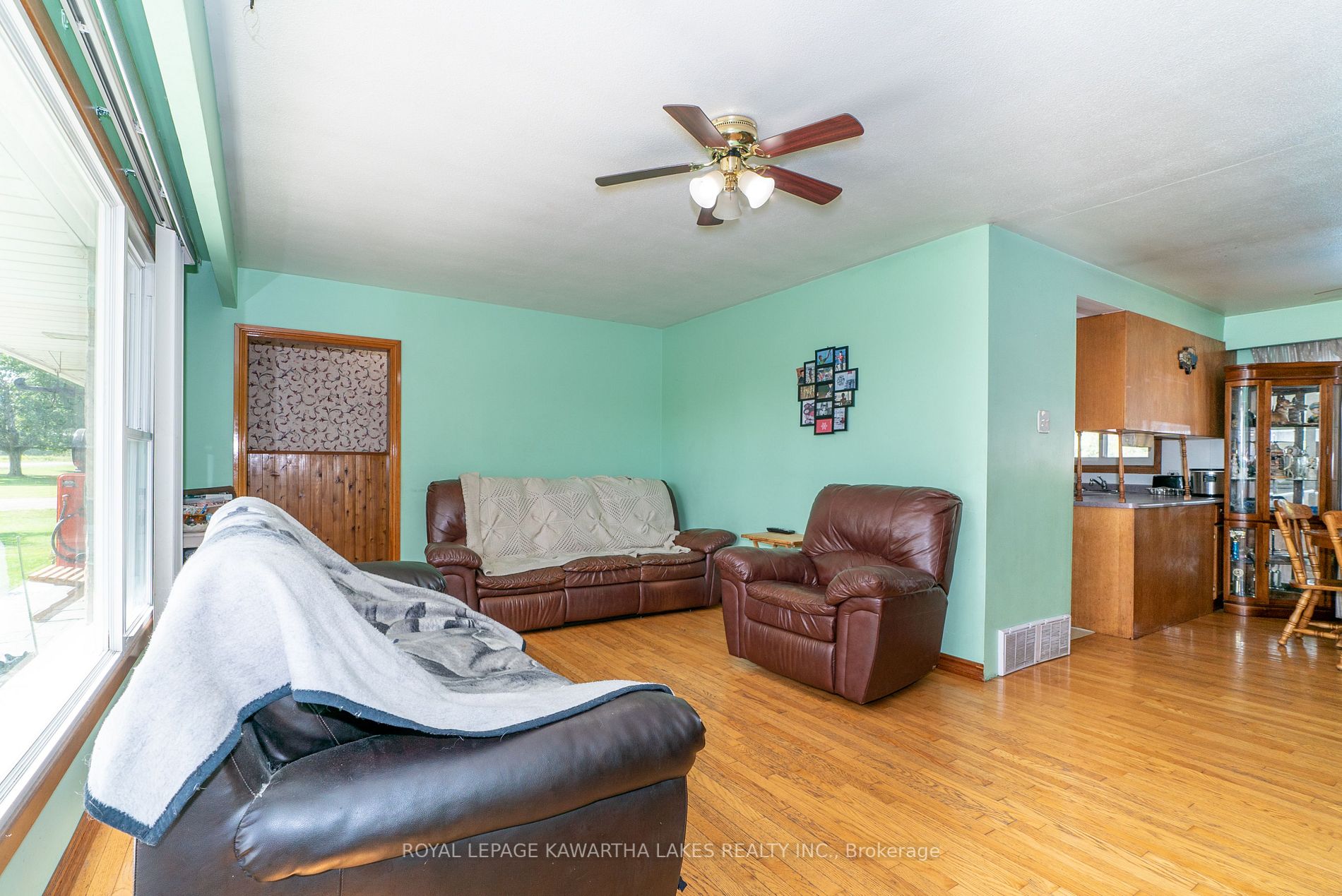19020 Simcoe St