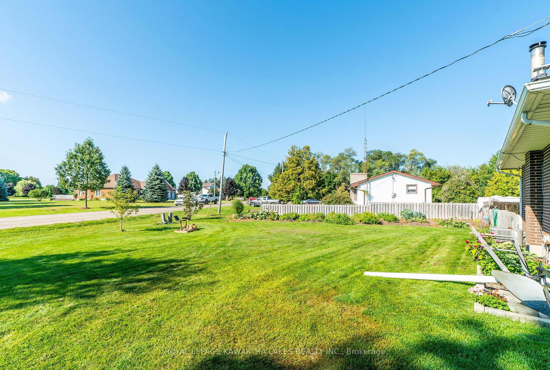 19020 Simcoe St