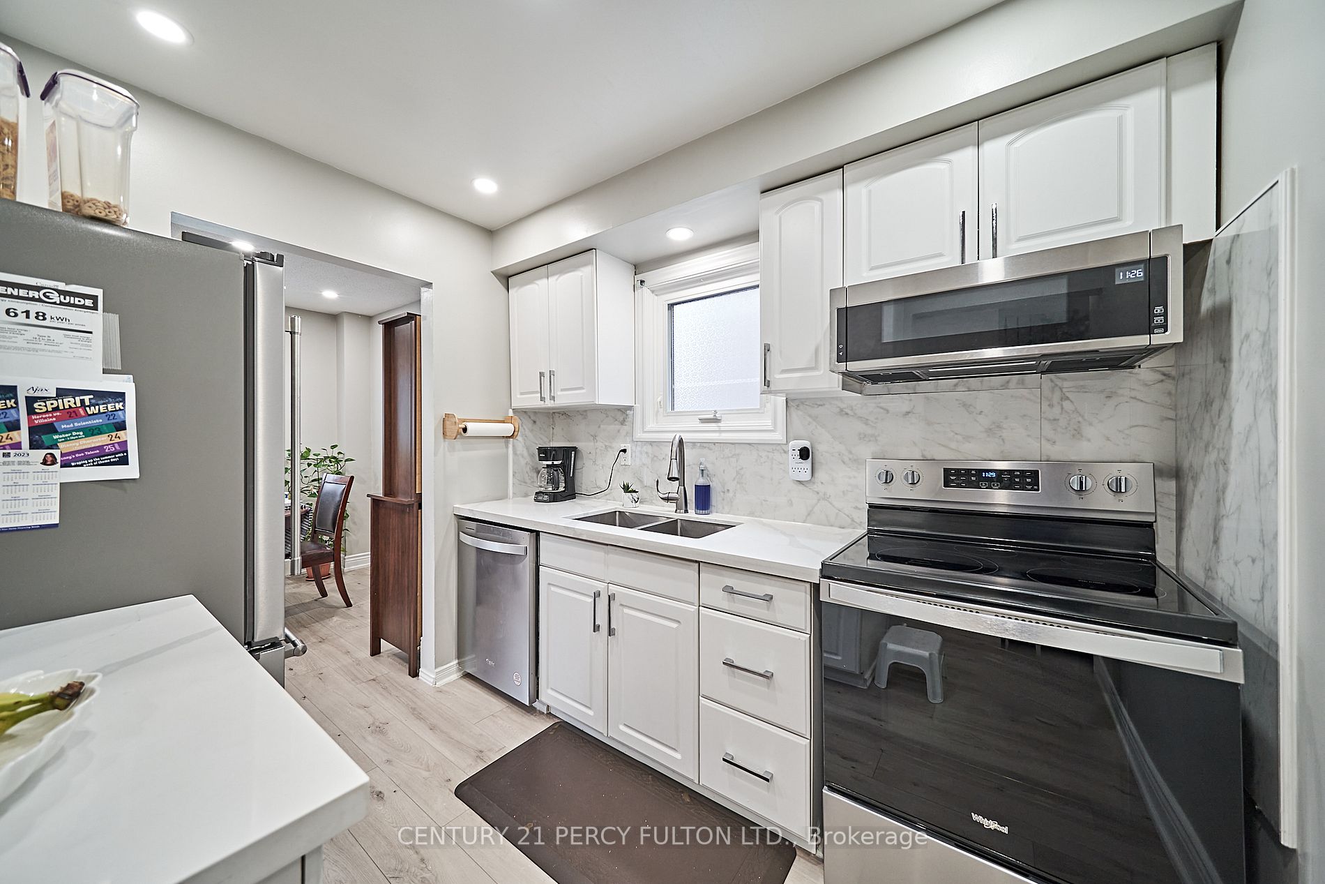 41 Radford Dr