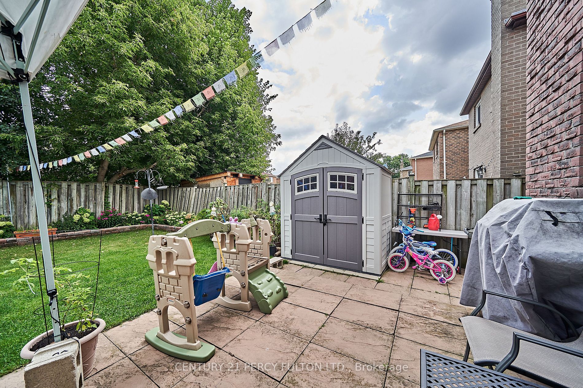 41 Radford Dr