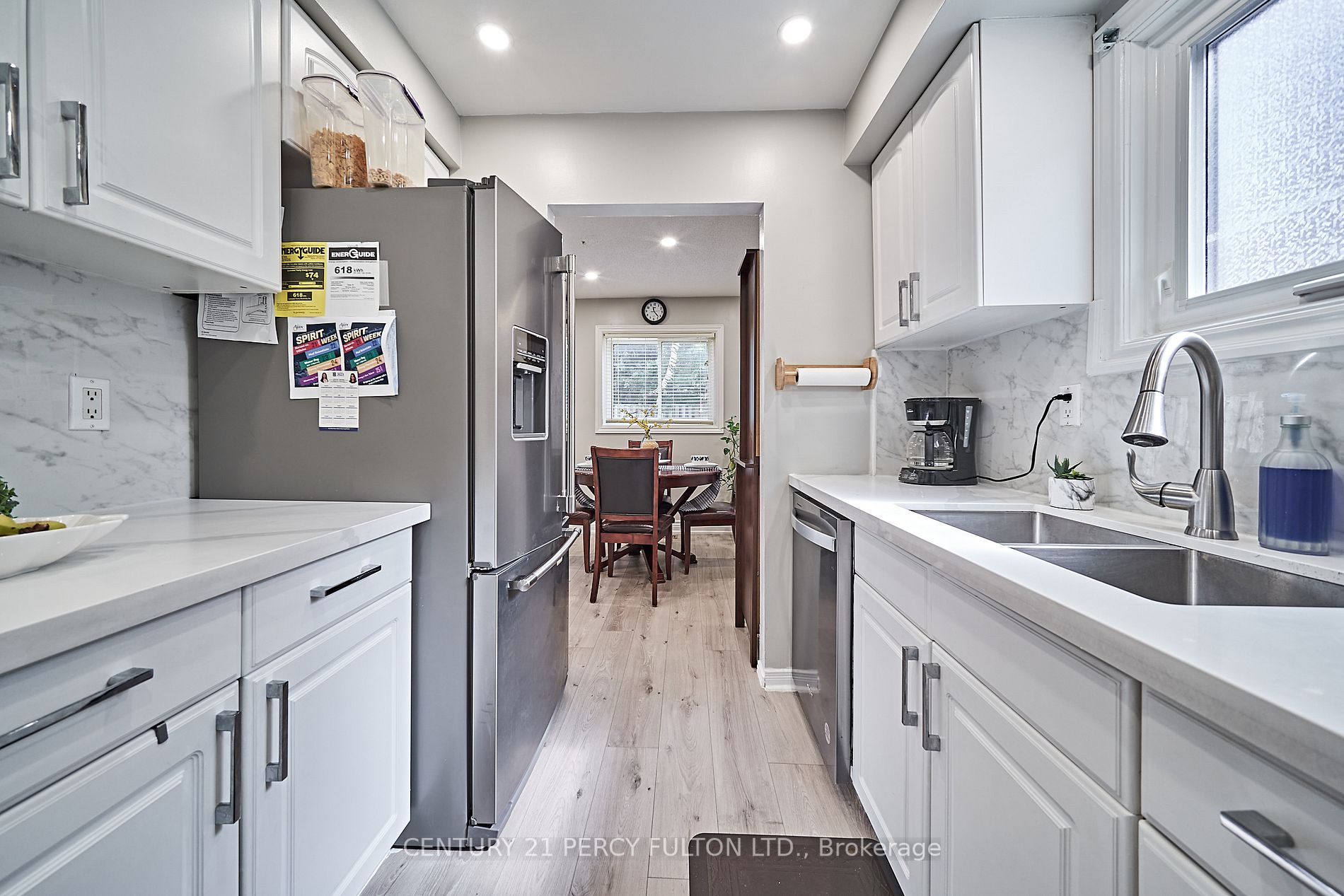 41 Radford Dr