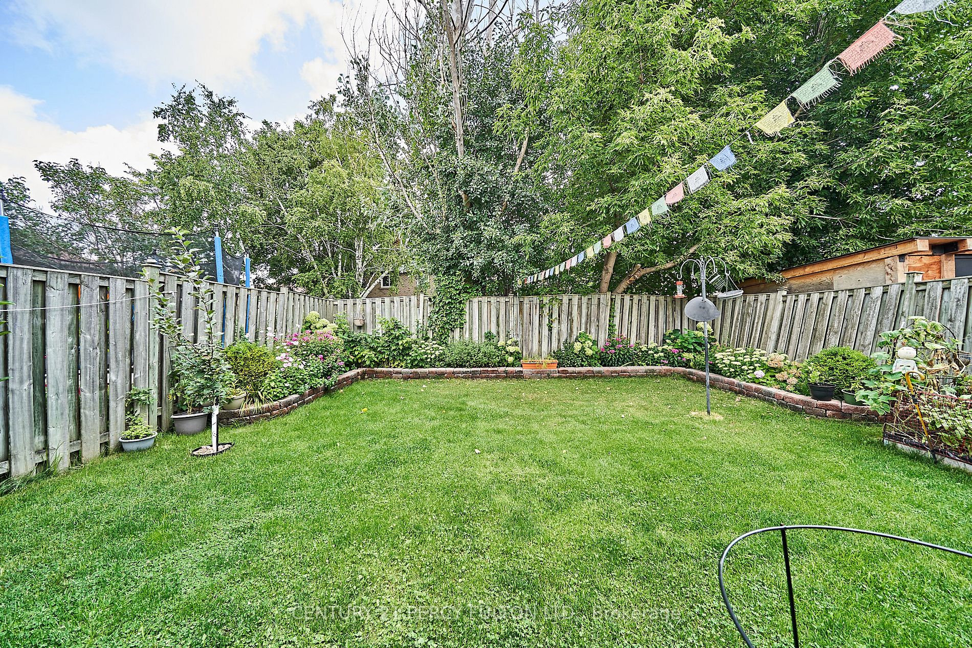 41 Radford Dr