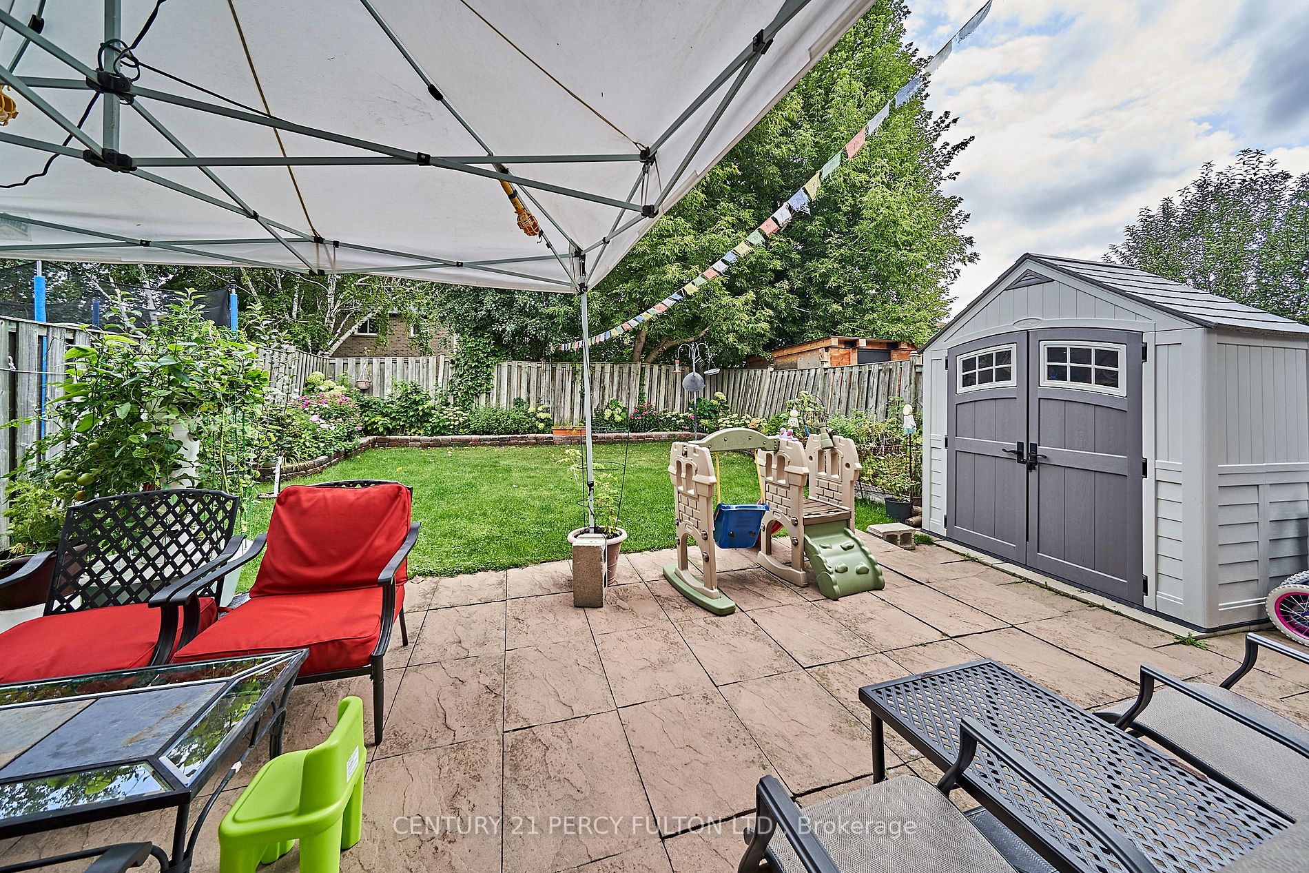 41 Radford Dr