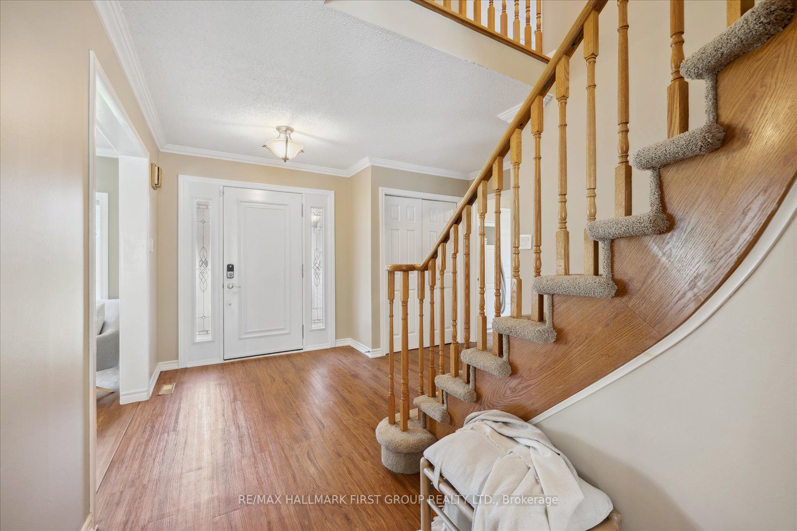 19 Farrow Crescent