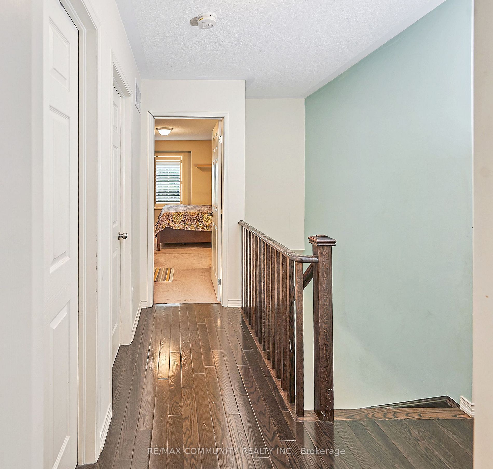 17 Reevesmere Lane