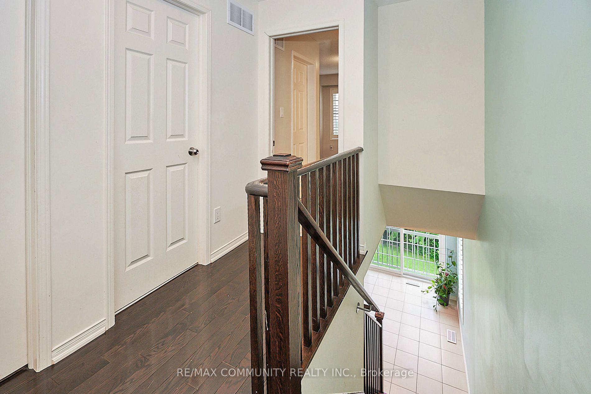 17 Reevesmere Lane