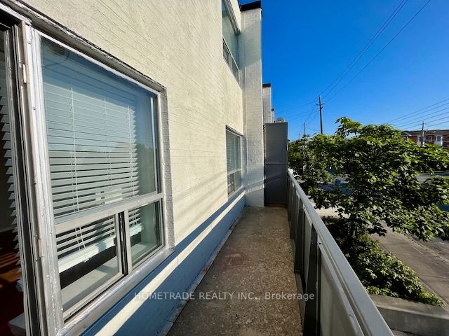 430 Dawes Rd