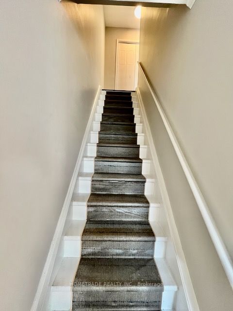 430 Dawes Rd