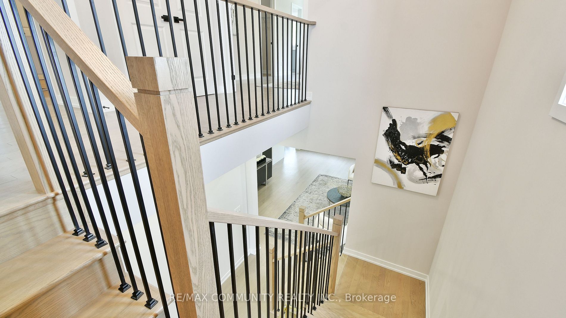 400 Finch Avenue E, #5
