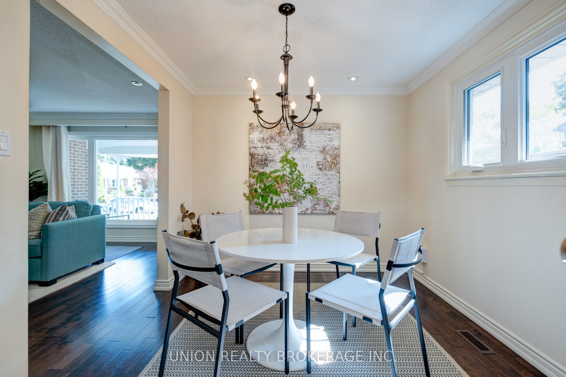 7 Rodarick Dr