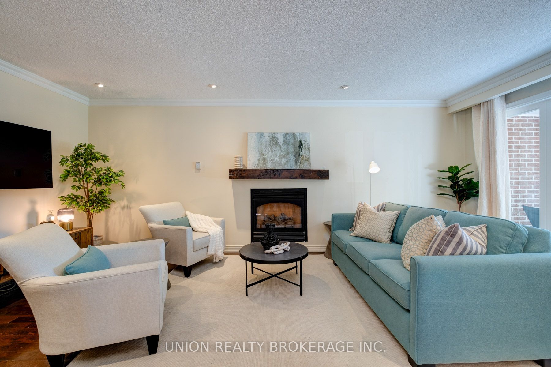 7 Rodarick Dr