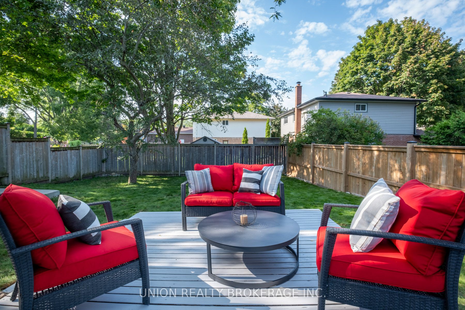 7 Rodarick Dr