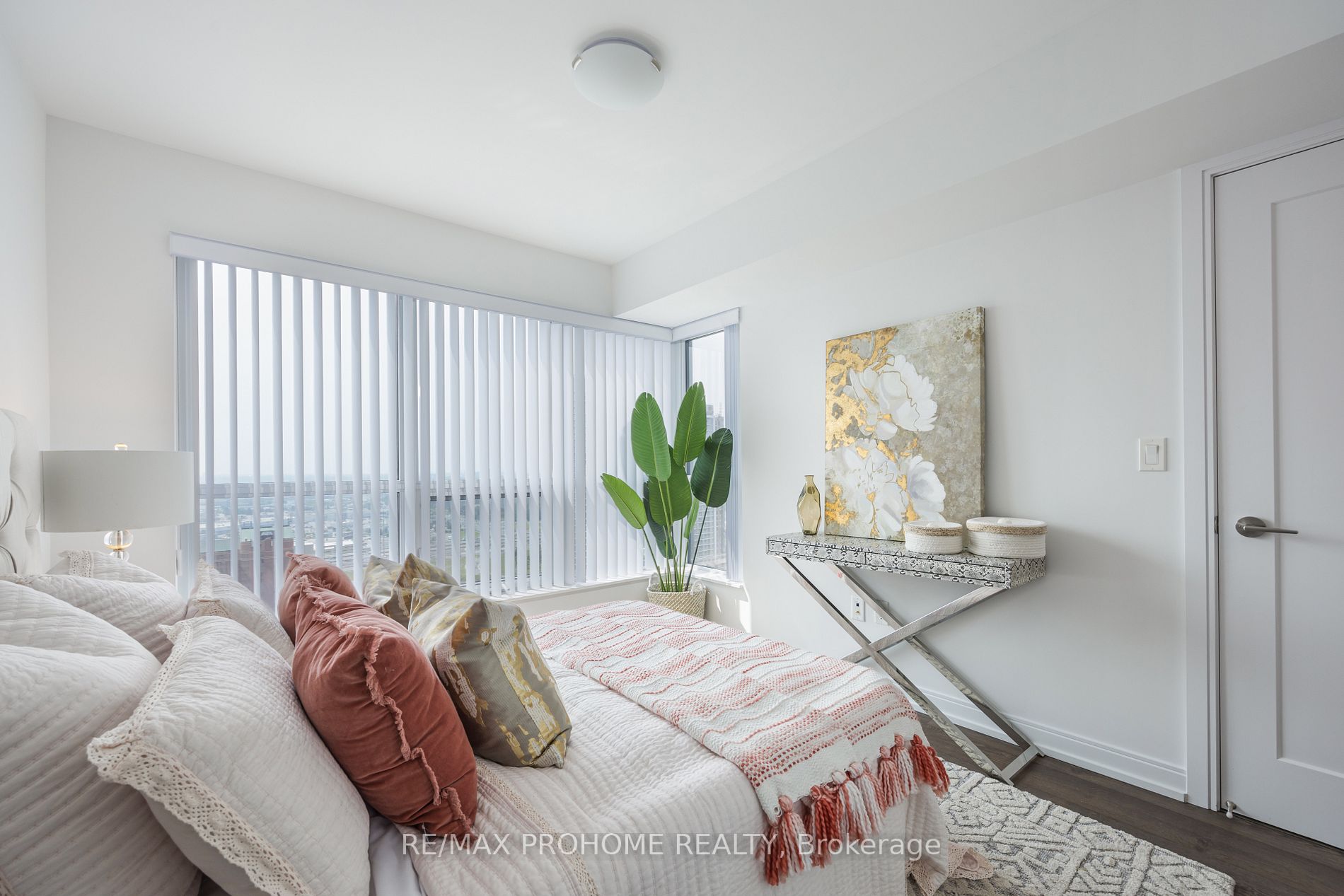 275 Village Green Sq, #2623