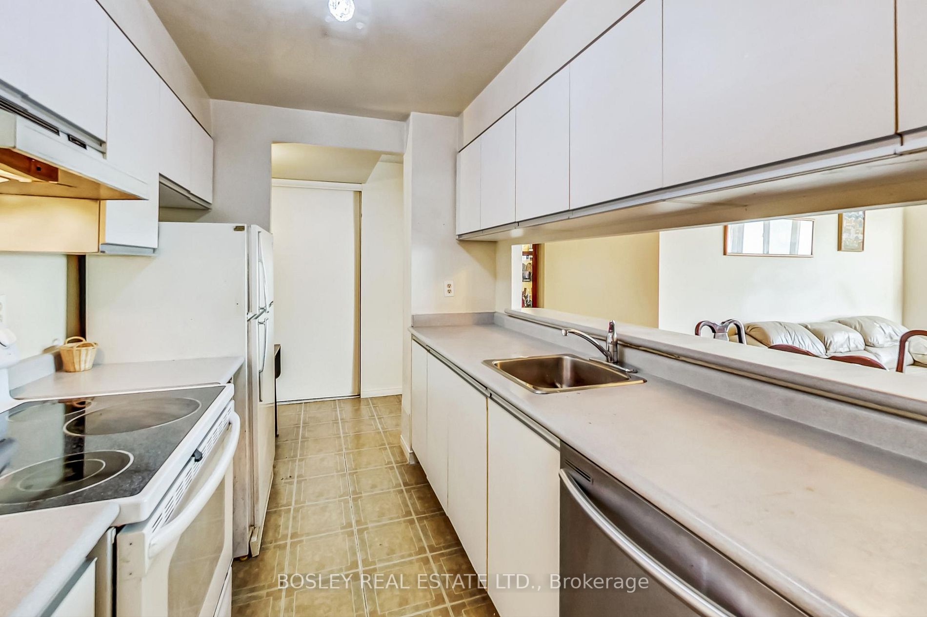 90 Dale Ave, #1003