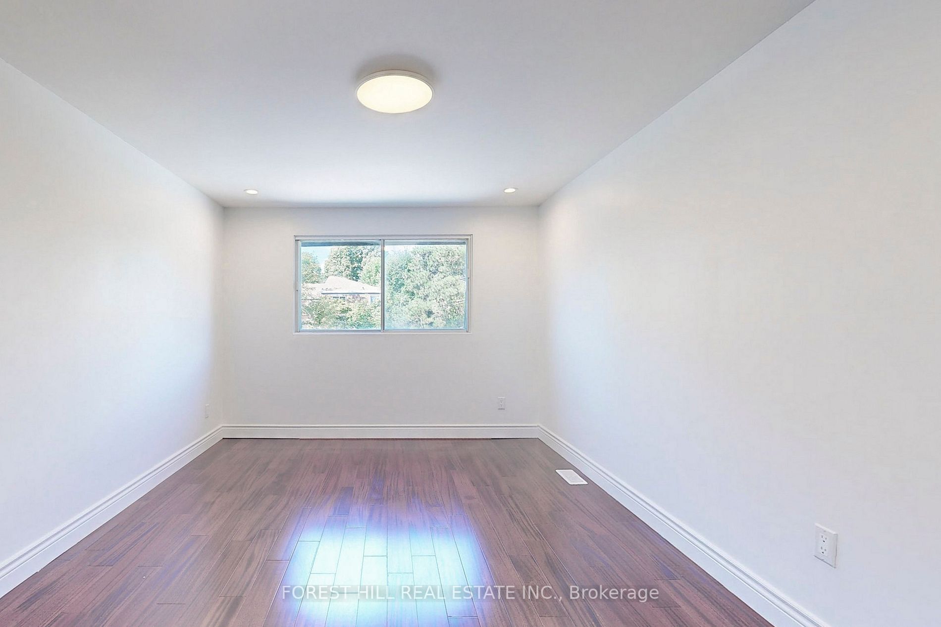 121 Centennial Road, #37