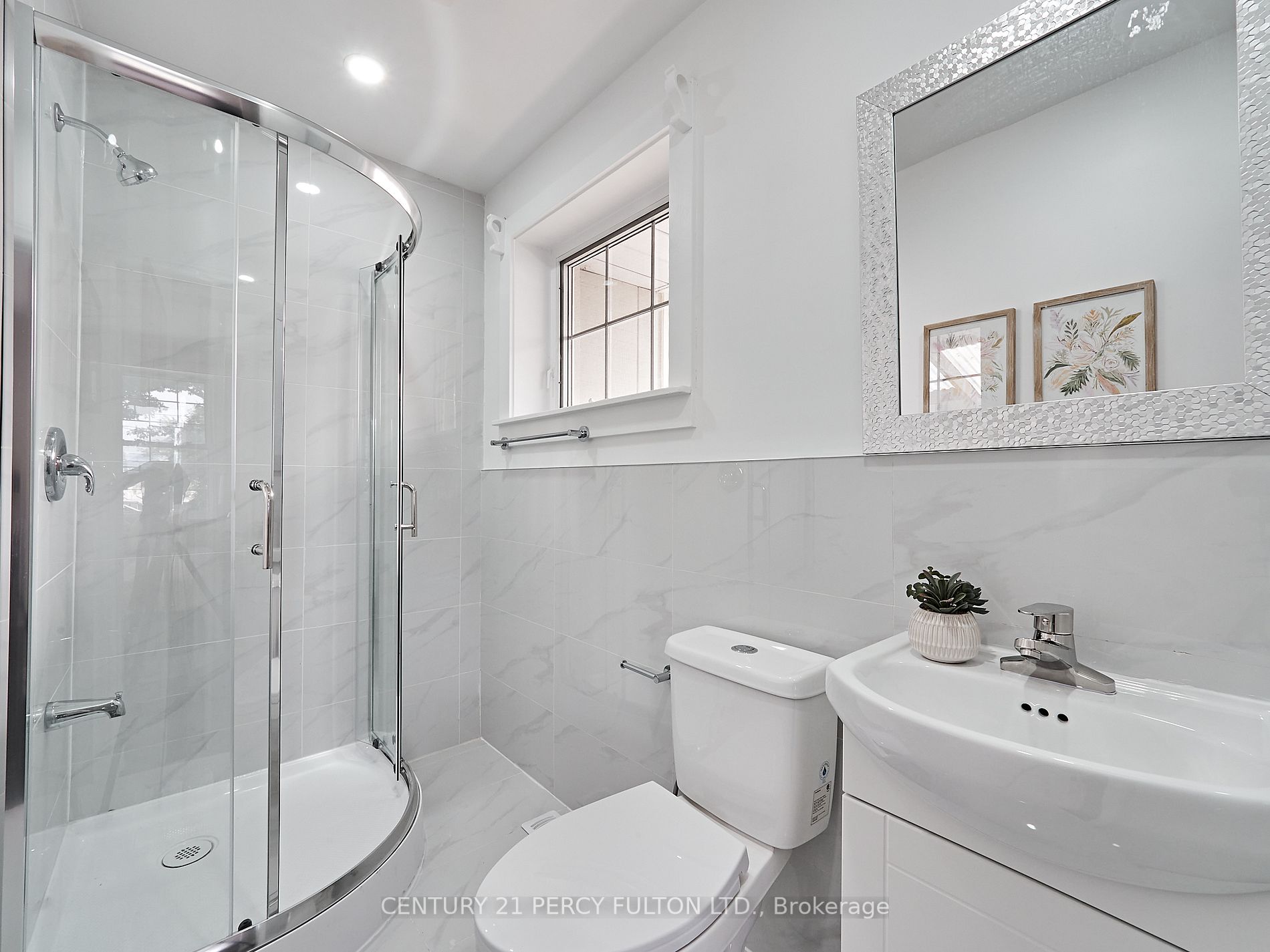 24 Gable Pl