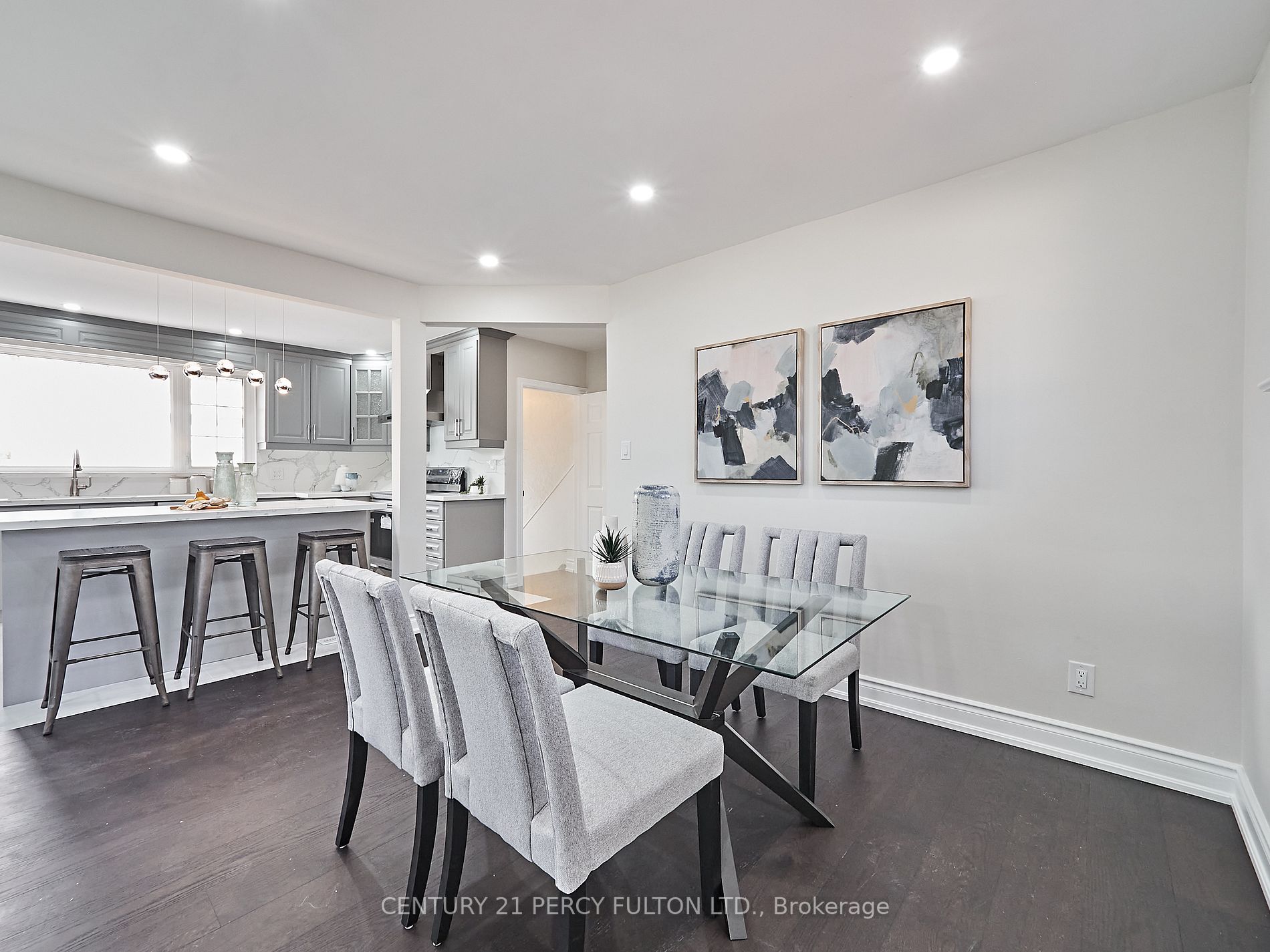 24 Gable Pl