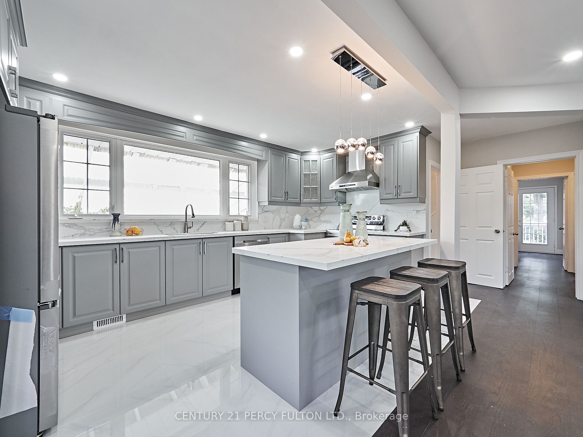 24 Gable Pl
