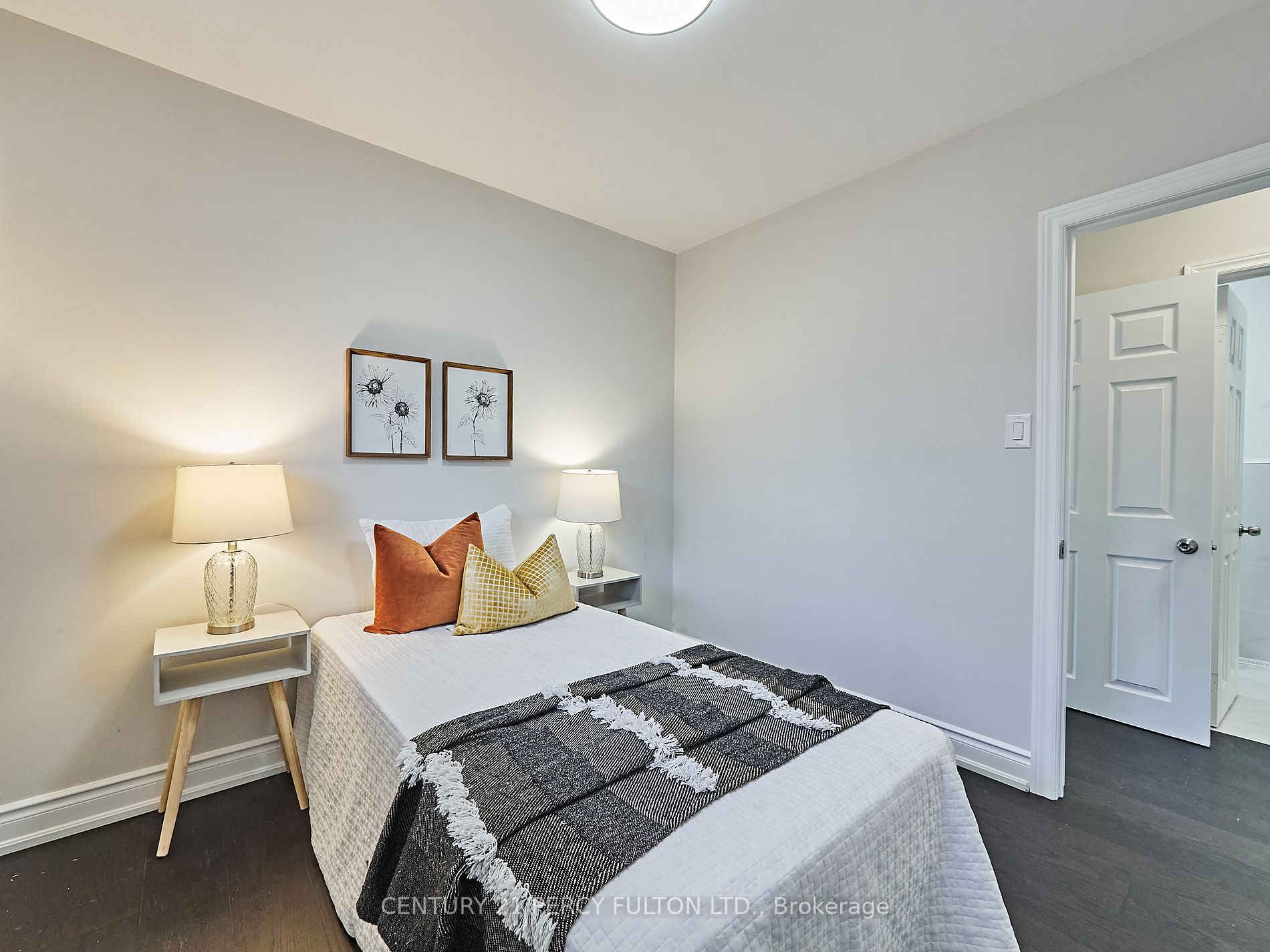24 Gable Pl
