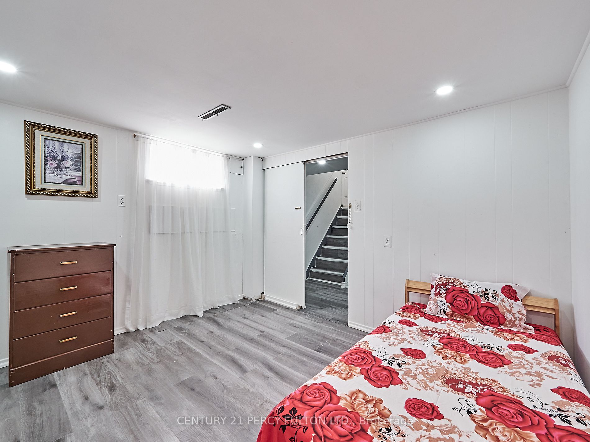 24 Gable Pl