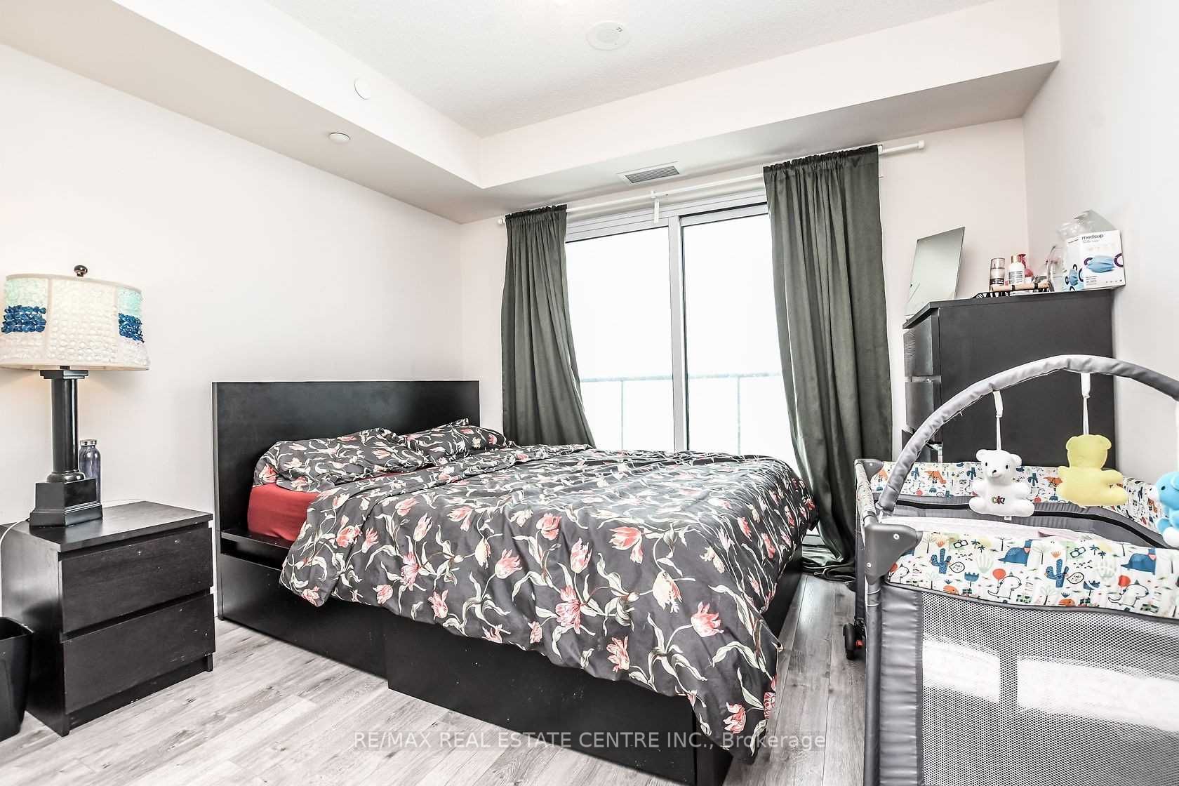 2150 Lawrence Ave, #509